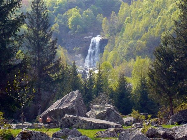 area dei bagni di masino